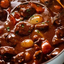 Load image into Gallery viewer, The Village Kitchen - Frozen 850g Dinners [11 options]
